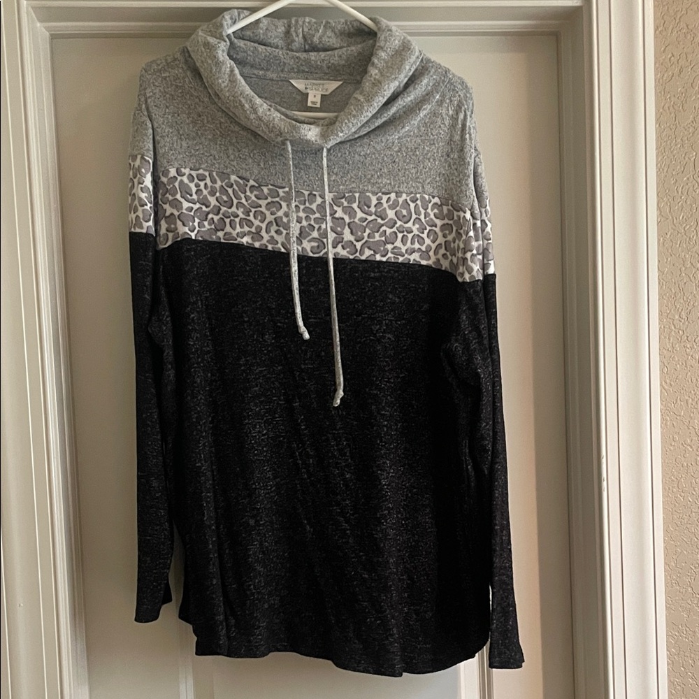 Market & Spruce Heather Gray Knit Top